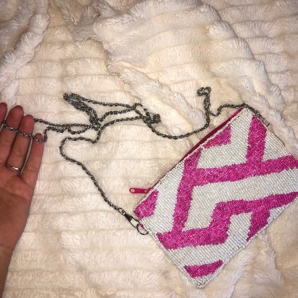 Unique beaded pouch - converts to crossbody! - Picture 5 of 5